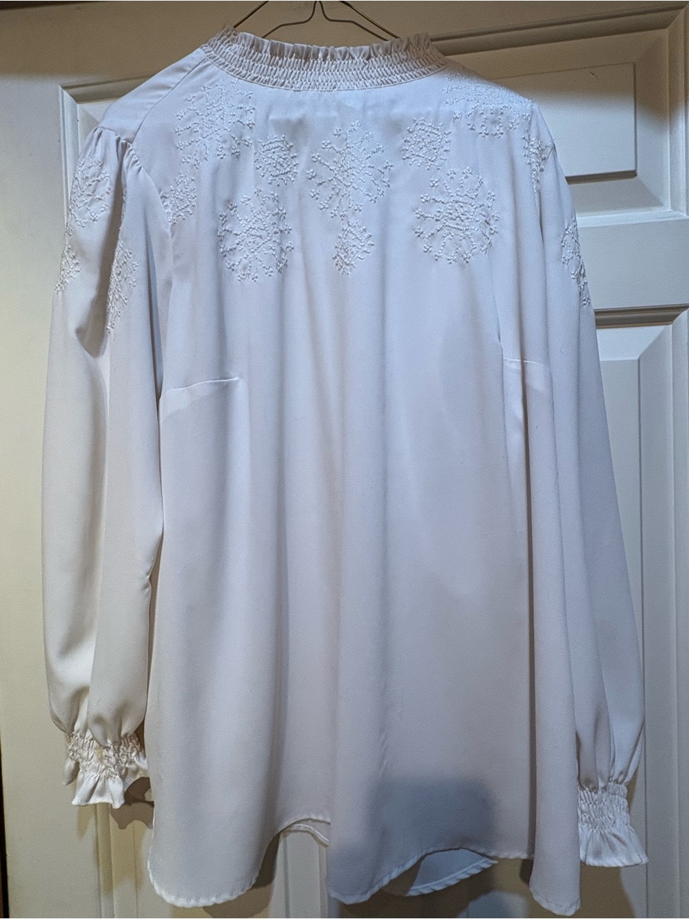 LOFT Ivory Embroidered Long-Sleeve Blouse